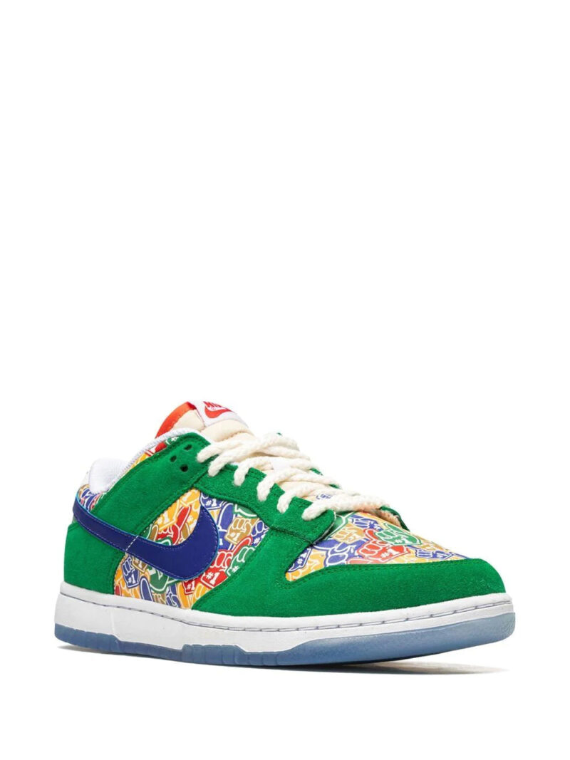 Nike Dunk Low sneakers "Foam Finger"