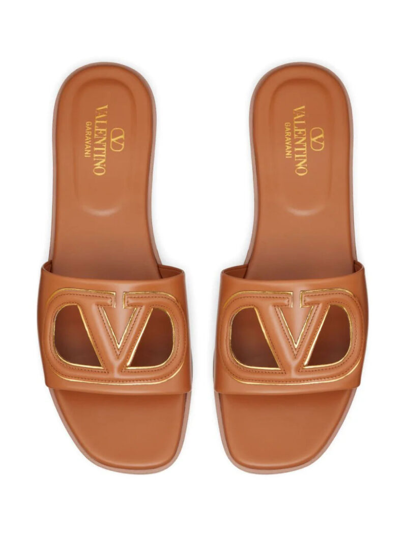 Valentino Garavani  VLogo Signature flat leather sandals