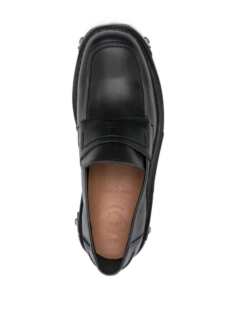 VETEMENTS  logo-embossed leather loafers