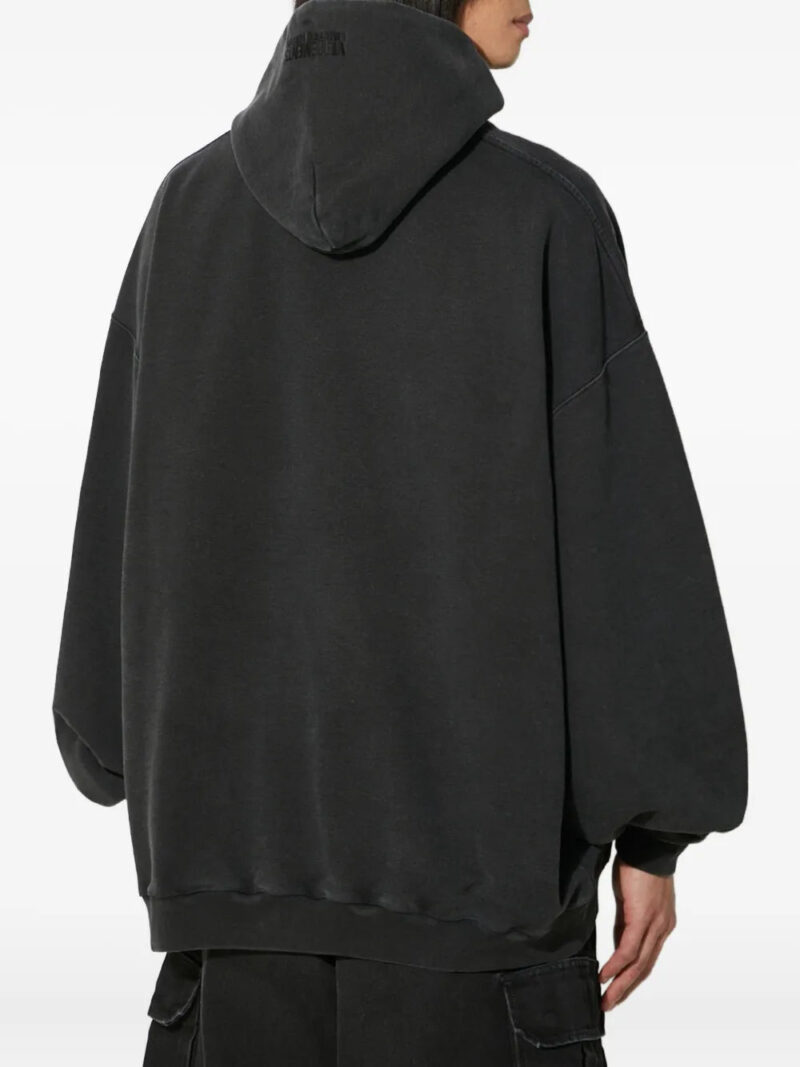 VETEMENTS  logo-embroidered hoodie