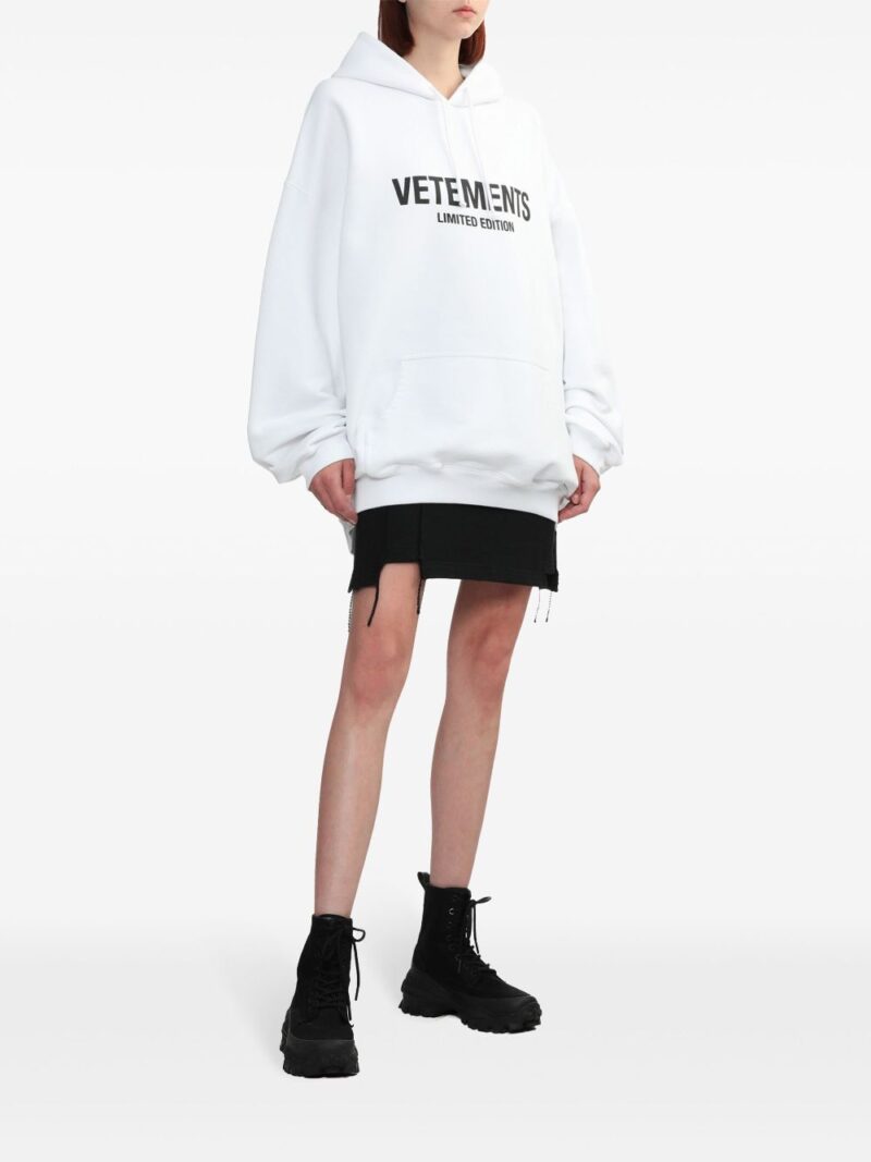 VETEMENTS  logo-print hoodie
