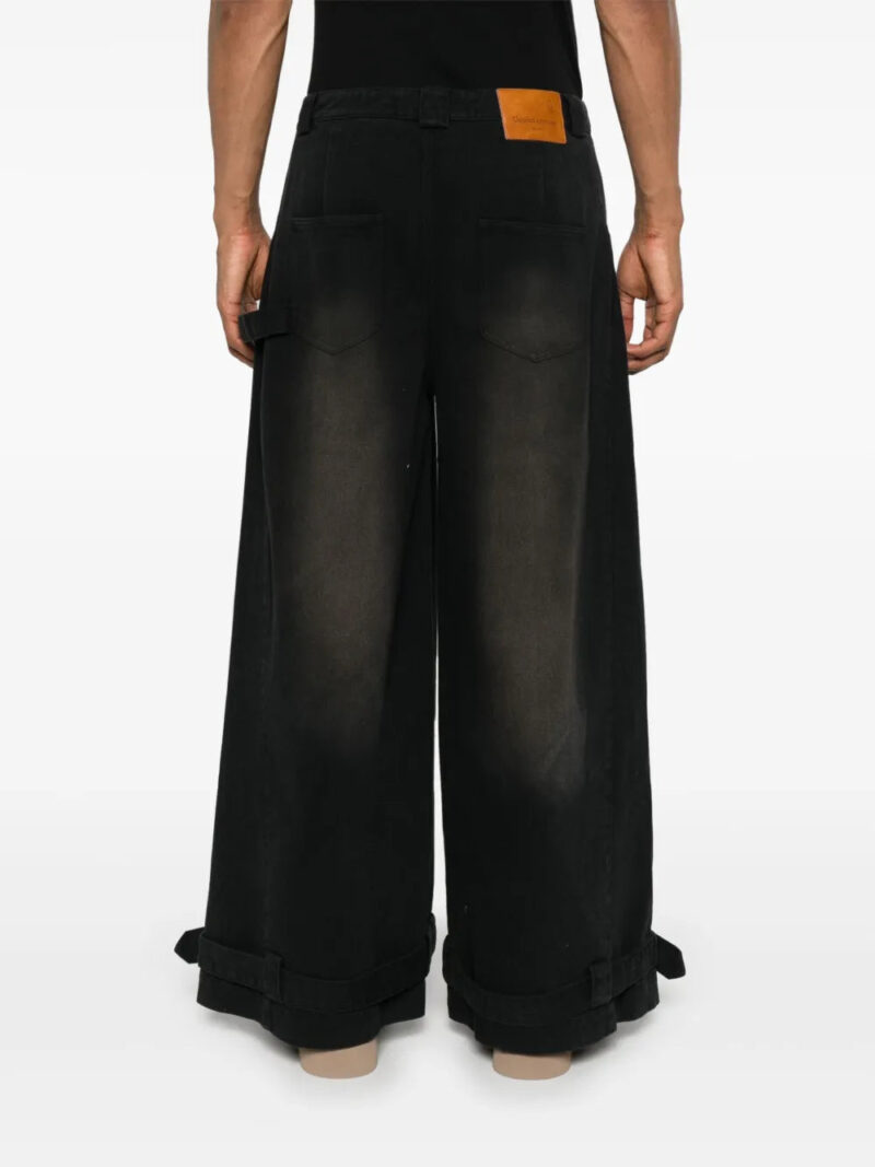 UNTITLED ARTWORKS  Tobi jeans