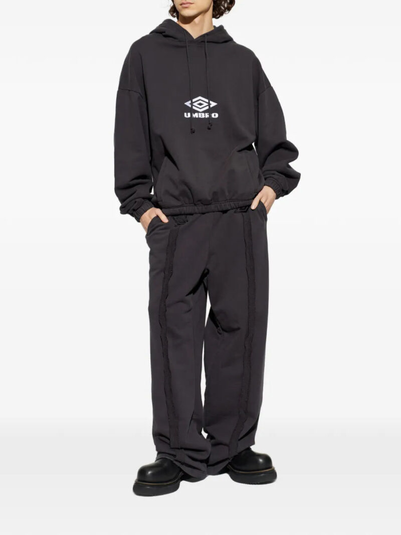 UMBRO logo-embroidery hoodie