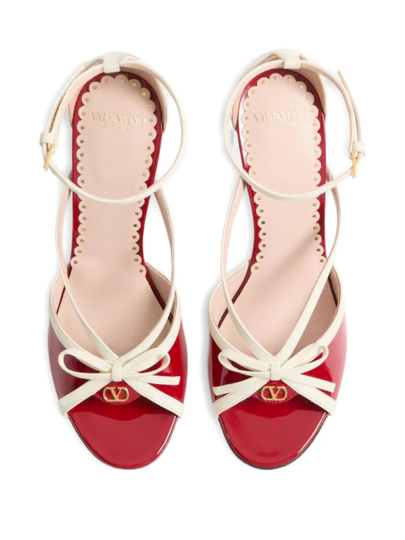 Valentino Garavani  vlogo bow bepointy sandals