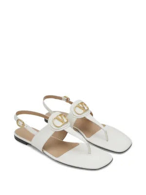 Valentino Garavani   logo thong sandals