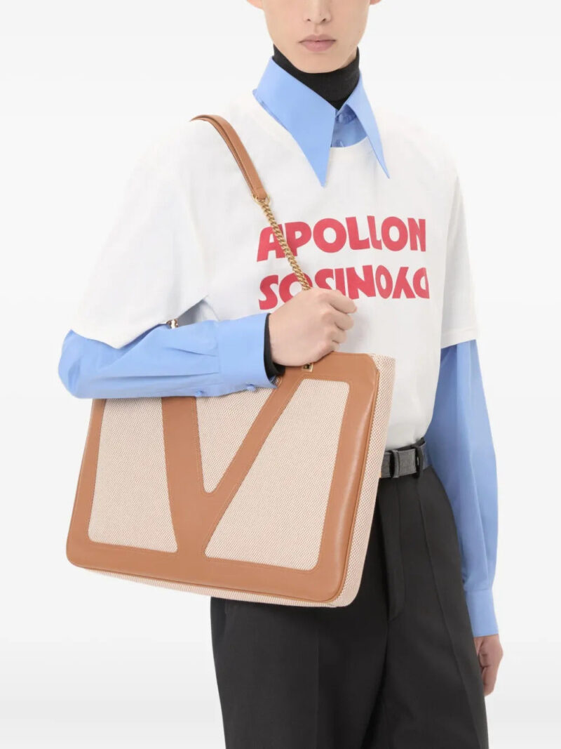 Valentino Garavani pointed-collar cotton shirt