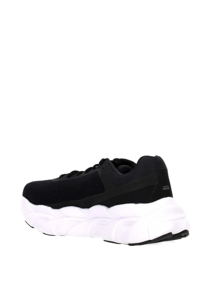 Under Armour Halo sneakers