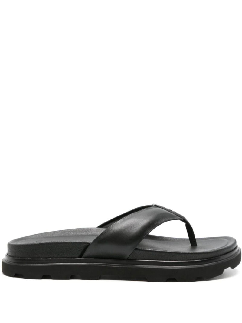 UGG  Capitola leather slides