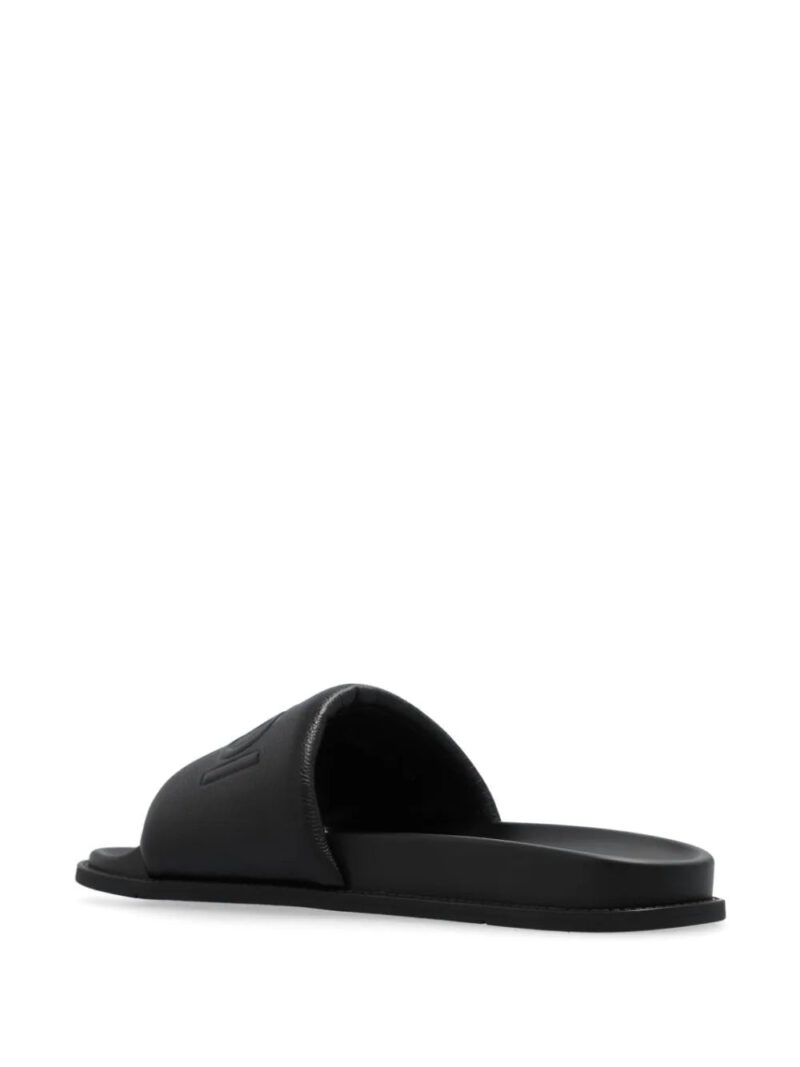 FENDI  Fendi Roma leather slides