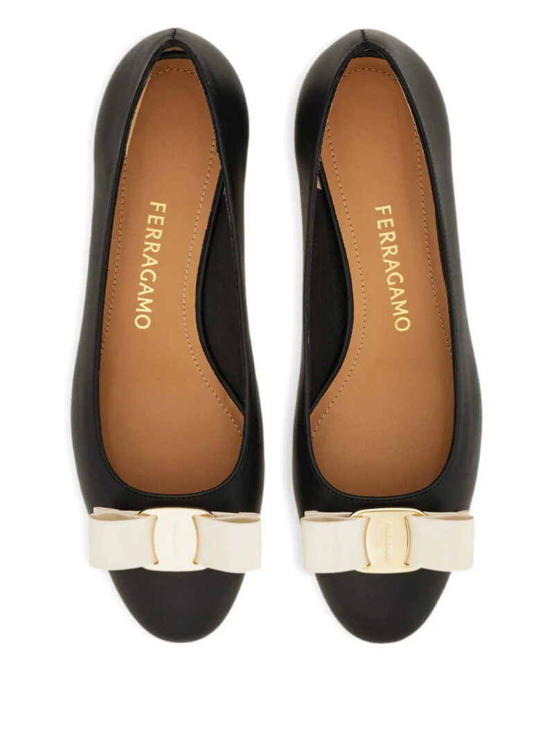 Ferragamo 30mm Vara bow-detail block-heel pumps