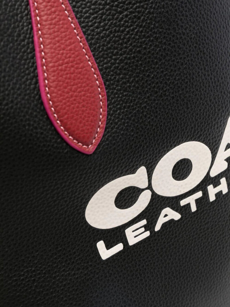Coach Kia tote bag