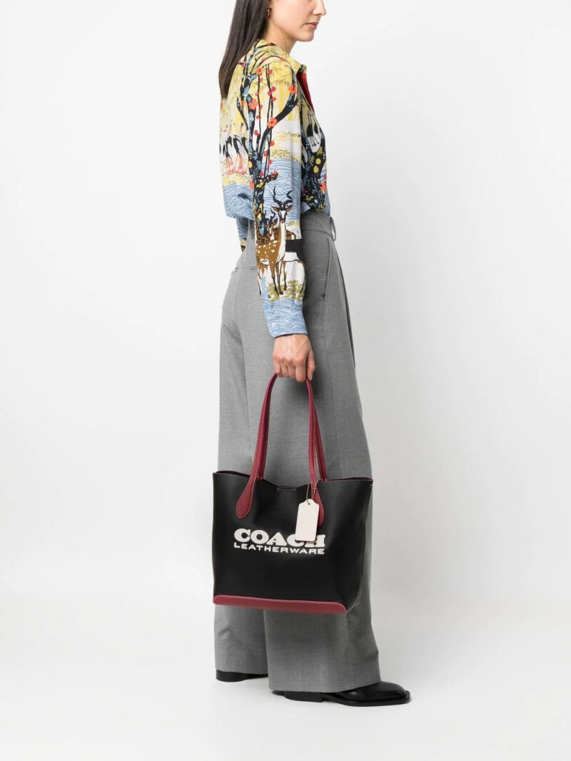 Coach Kia tote bag