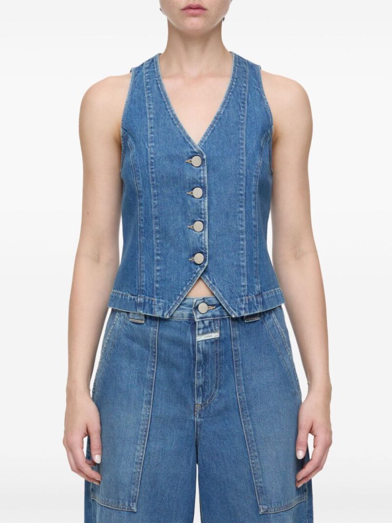 Closed  denim button-up vest