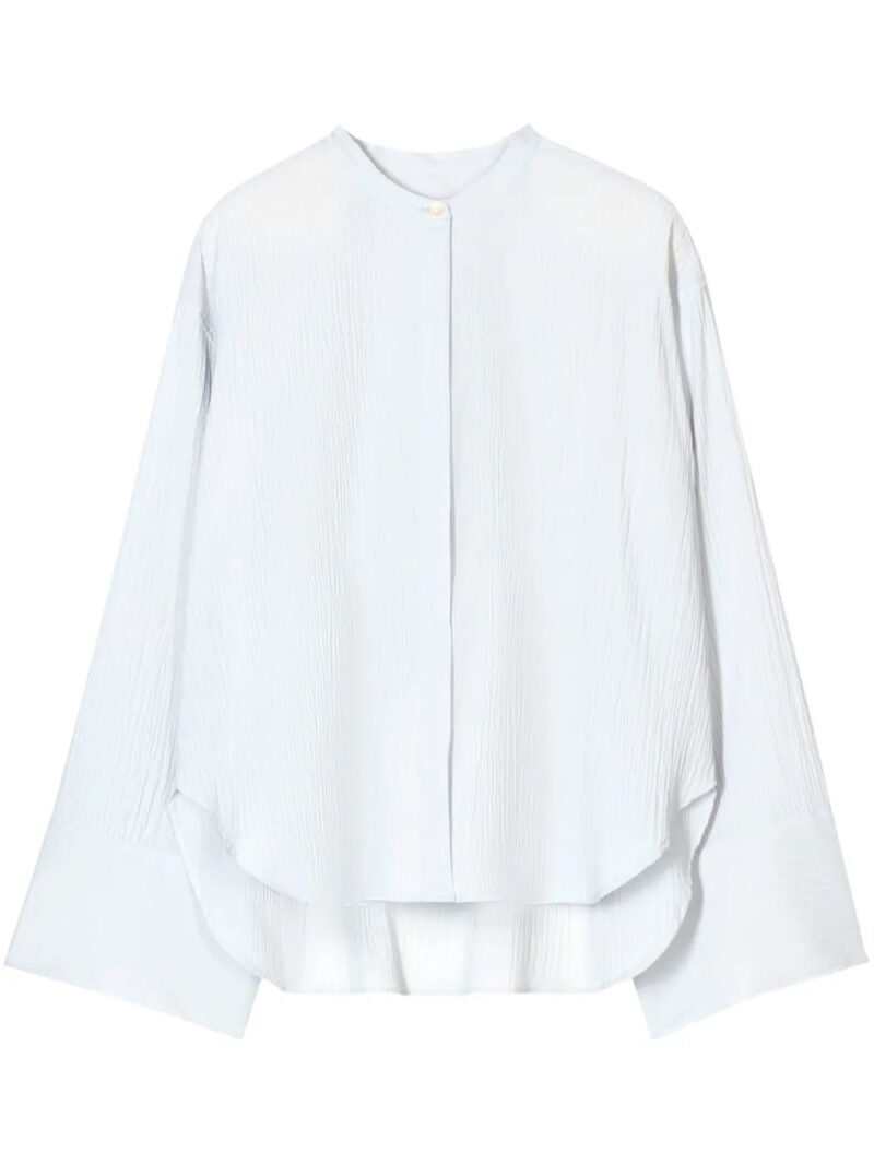 Closed  long-sleeve shirt