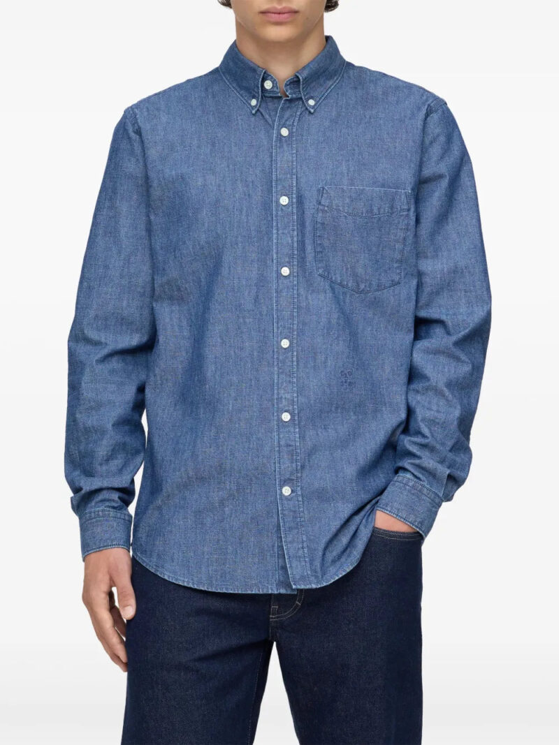 Closed button-up shirt