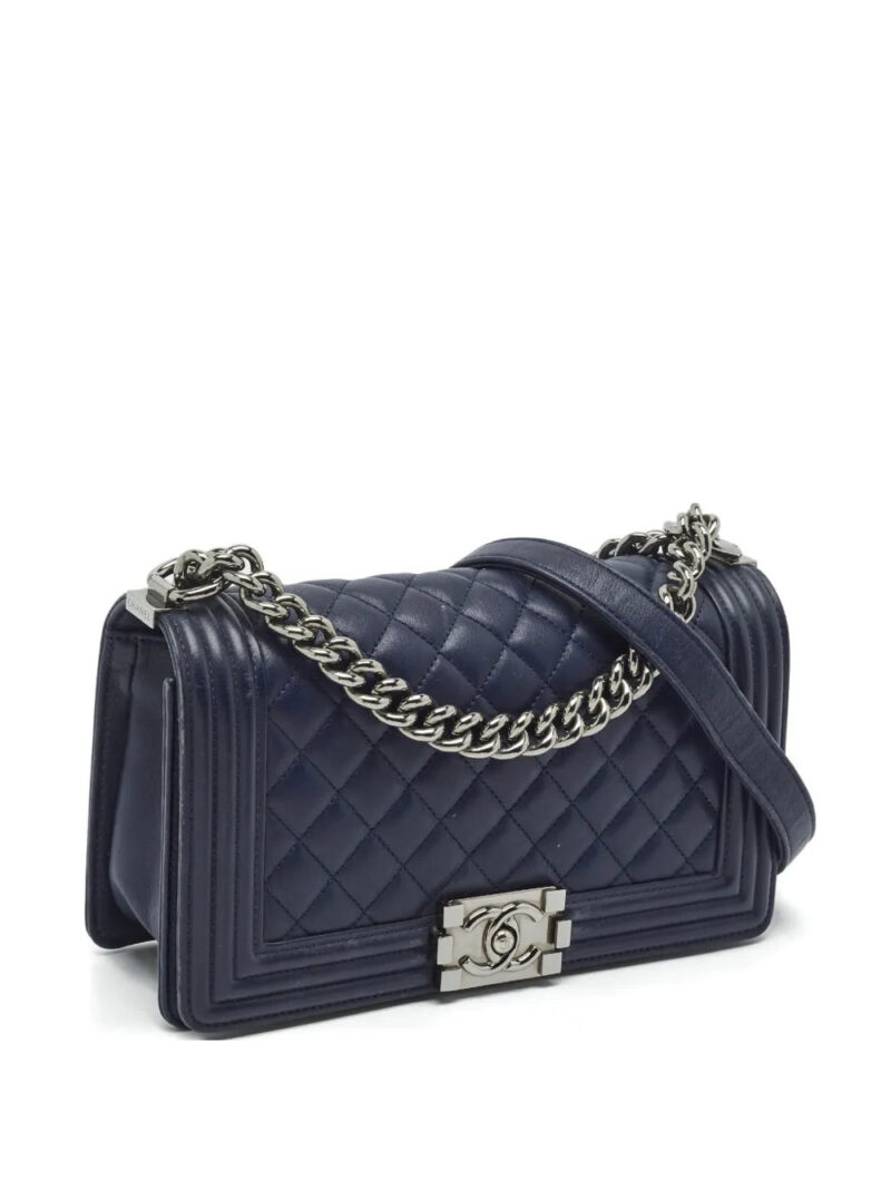 CHANEL Boy Chanel quilted leather shoulder bag