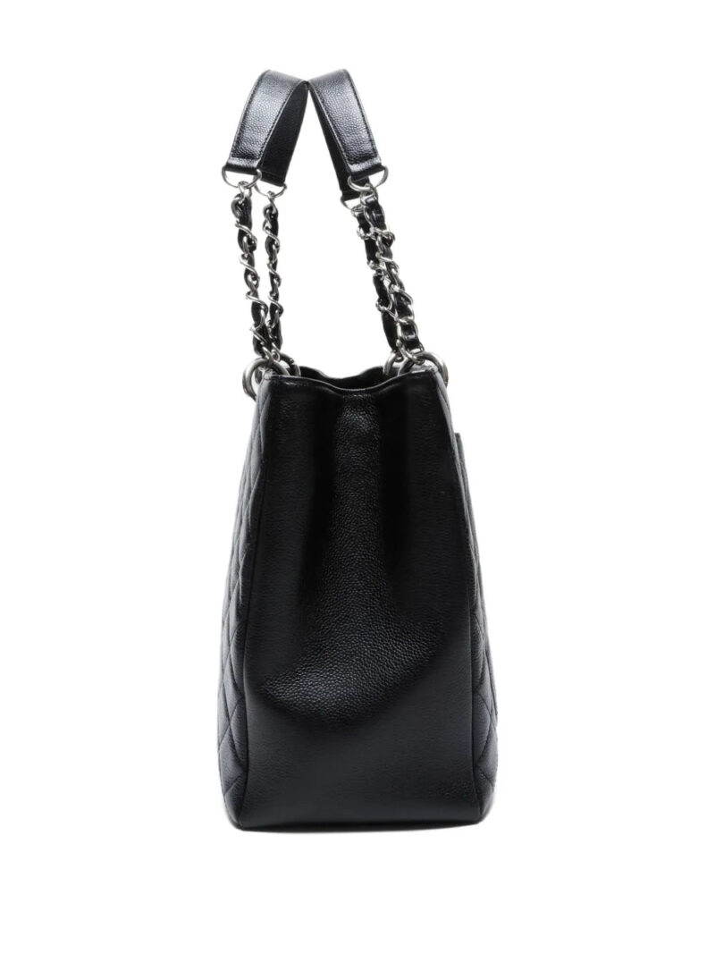 CHANEL quilted chain tote bag