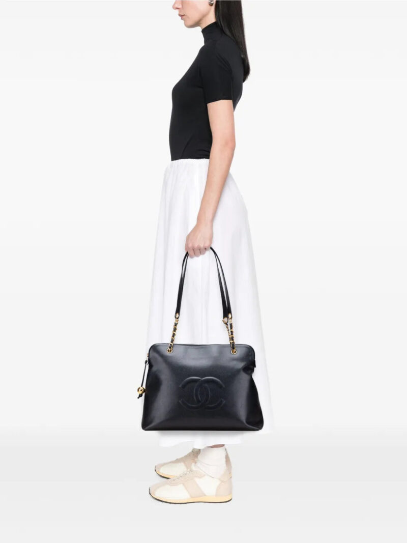 CHANEL - CC Caviar Chain tote bag