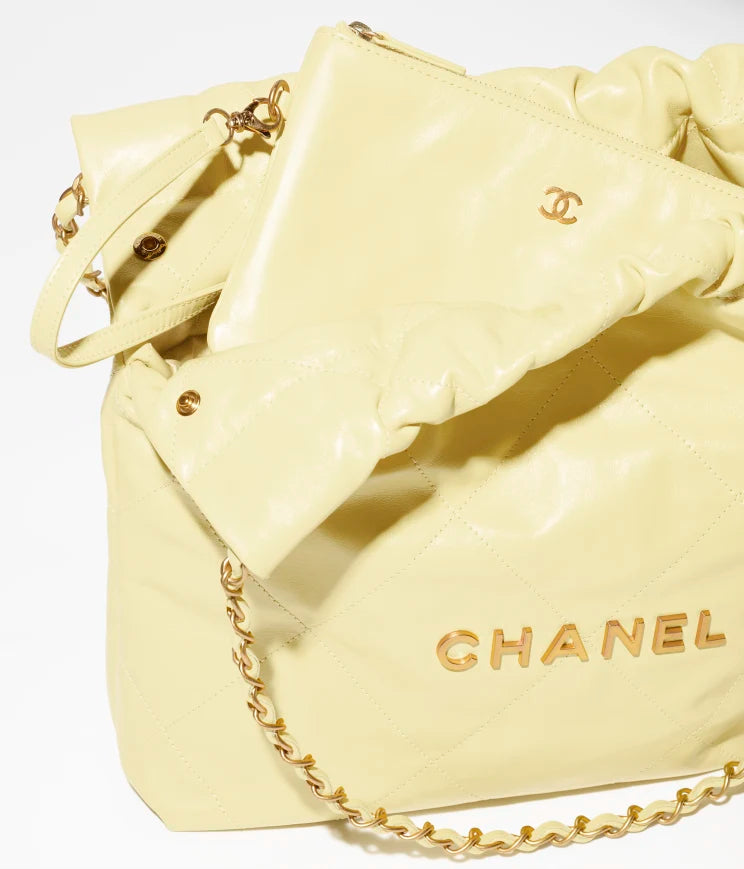 Chanel 22 Small Handbag