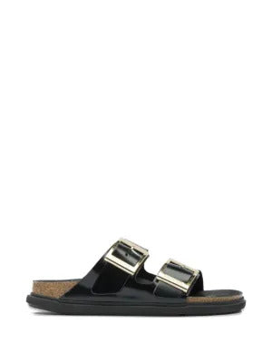 Birkenstock  Arizona buckle strap sandals