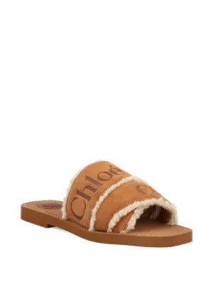 Chloé  Woody logo-embellished shearling sandals