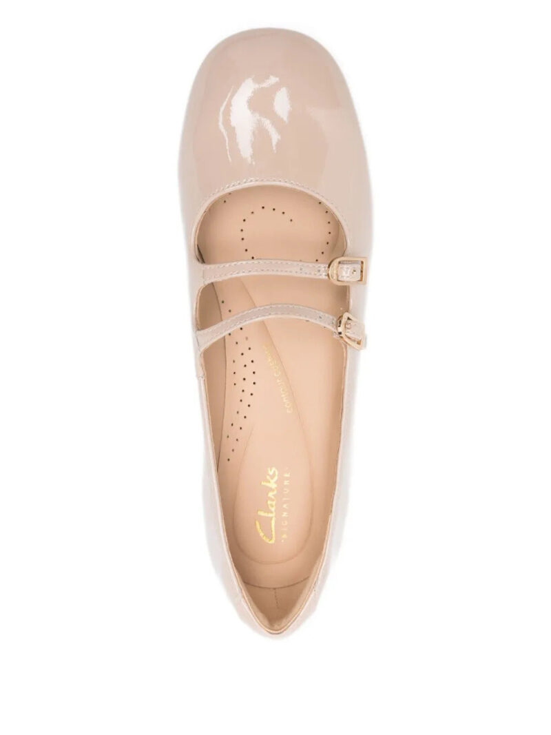 Clarks  30mm Daiss buckled block-heel pumps