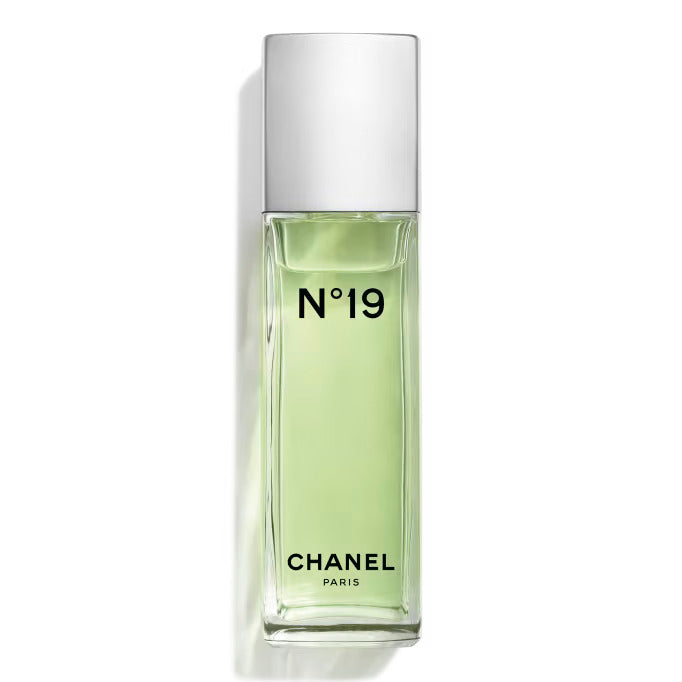 CHANEL  N°19 EAU DE TOILETTE SPRAY